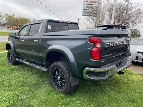 Used 2019 Chevrolet Silverado 1500 LTZ w/ LTZ Premium Package image 6