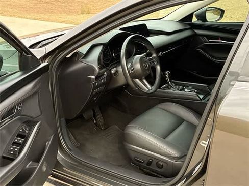 Used 2021 MAZDA MAZDA3 s image 3