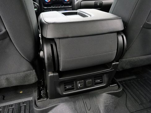 Used 2023 GMC Sierra 2500 SLE w/ SLE Convenience Package AWD/4WD image 20