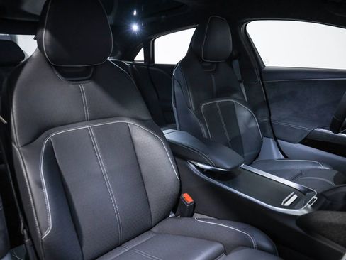 Used 2023 Lucid Air Grand Touring image 31