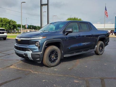 New 2026 Chevrolet Silverado EV LT image 4
