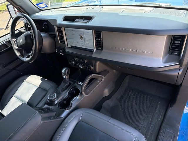 Used 2024 Ford Bronco Outer Banks AWD/4WD image 16