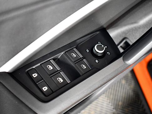 Used 2021 Audi Q3 2.0T Premium Plus w/ Premium Plus Package image 15