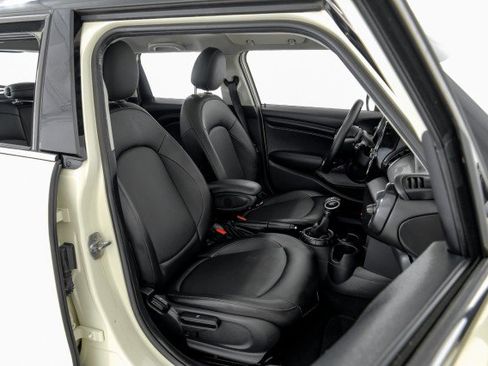 Used 2016 MINI Cooper 4-Door Hardtop FWD image 31