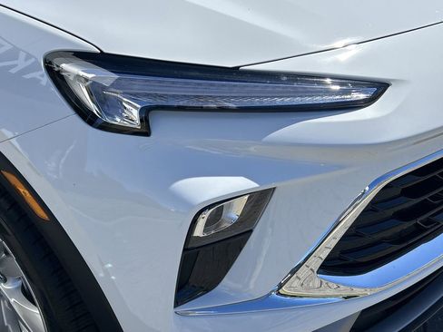 New 2026 Buick Encore GX Preferred image 8