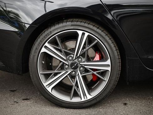 New 2025 Genesis G70 2.5T w/ Sport Prestige Package image 5