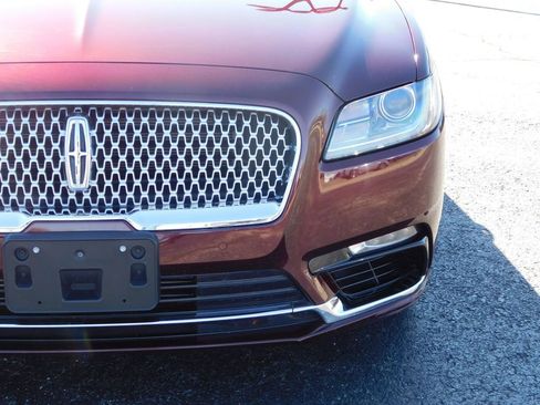 Used 2017 Lincoln Continental Select w/ Climate Package image 9