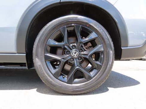 Certified 2024 Honda HR-V Sport image 9