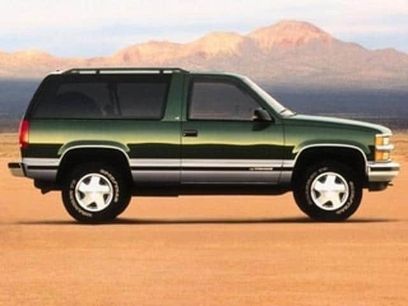 Used 1999 Chevrolet Tahoe 4WD 2-Door w/ Preferred Equipment Group