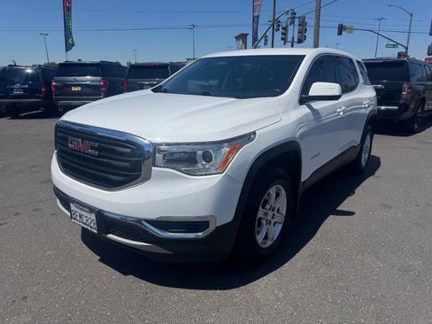 Used 2018 GMC Acadia SLE FWD image 4
