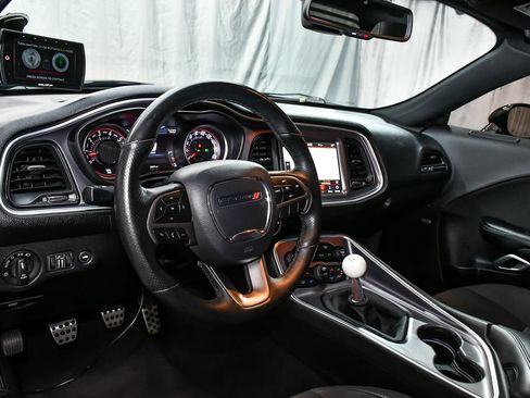 Used 2019 Dodge Challenger R/T Scat Pack RWD image 18