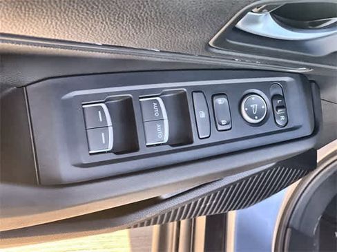 Certified 2025 Honda Accord LX image 30