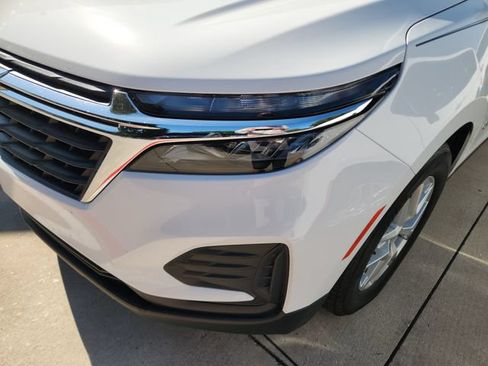 Used 2022 Chevrolet Equinox LS w/ LS Convenience Package FWD image 8