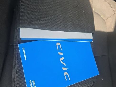 Used 2019 Honda Civic LX image 31