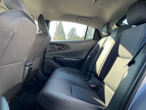 Used 2025 Toyota Prius LE image 23