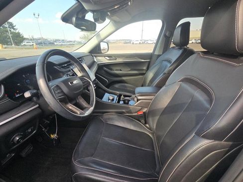 Used 2021 Jeep Grand Cherokee L Limited image 8