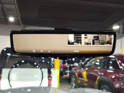 Used 2022 INFINITI QX80 Luxe w/ Cargo Package AWD/4WD image 35