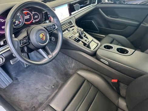 Used 2022 Porsche Panamera 4S AWD/4WD image 4