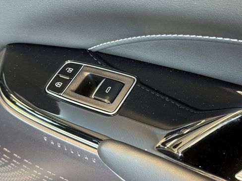 Certified 2024 Cadillac Lyriq Tech RWD image 21