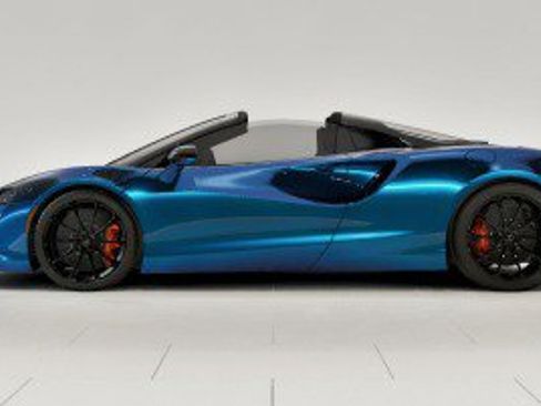 Used 2025 McLaren Artura Spider image 2