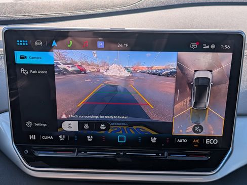 New 2026 Volkswagen ID.4 Pro S Plus image 10