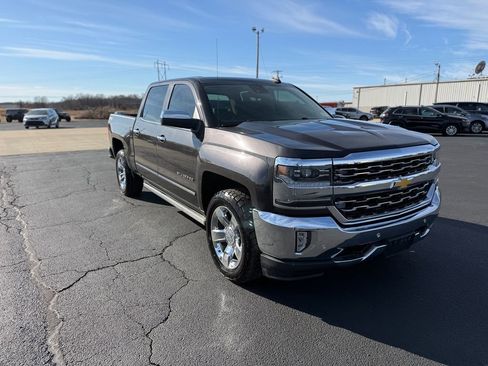 Used 2016 Chevrolet Silverado 1500 LTZ w/ LTZ Plus Package image 39
