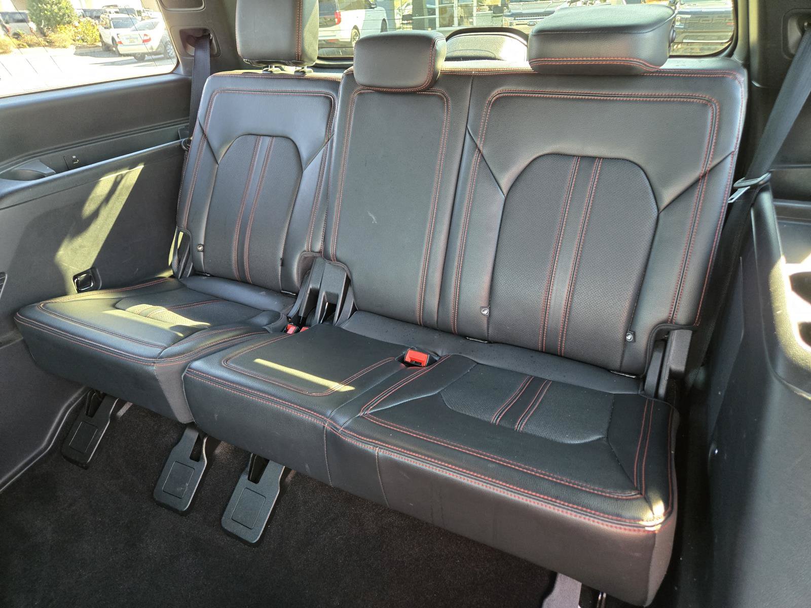 Used 2022 Ford Expedition Limited AWD/4WD image 20