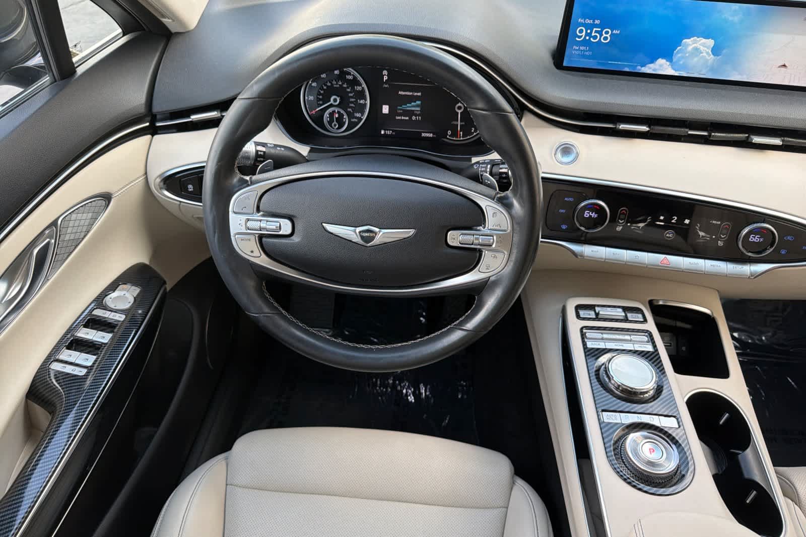 Used 2023 Genesis GV70 2.5T w/ Winter Weather Package AWD/4WD image 15