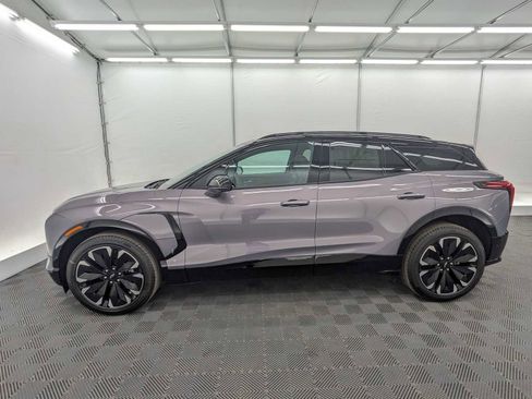 New 2026 Chevrolet Blazer EV RS image 3