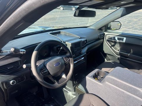 Used 2023 Ford Explorer 4WD Police Interceptor image 12