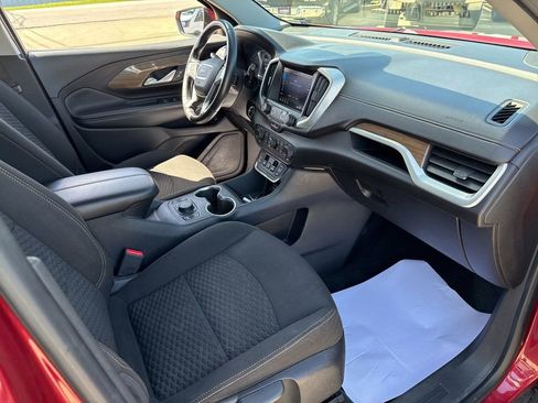 Used 2019 GMC Terrain SLE w/ Driver Convenience Package FWD image 40
