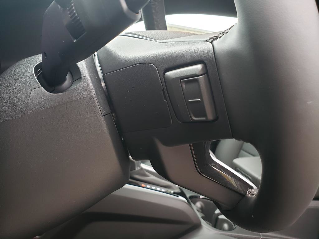 New 2026 Chevrolet Colorado LT w/ LT Convenience Package AWD/4WD image 28