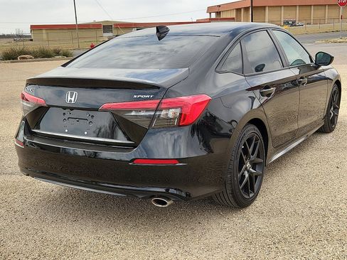 Used 2024 Honda Civic Sport image 4