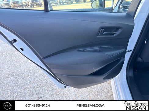 Used 2024 Toyota Corolla LE image 21