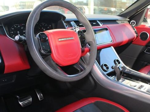 Used 2022 Land Rover Range Rover Sport HST image 15