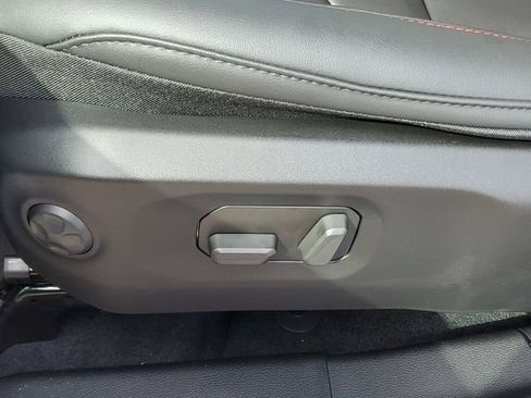 New 2025 Jeep Gladiator Rubicon image 13