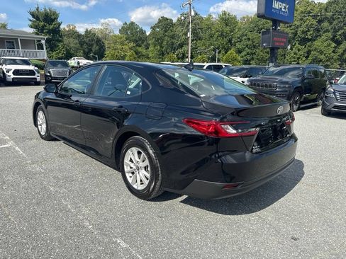 Used 2025 Toyota Camry LE FWD image 3