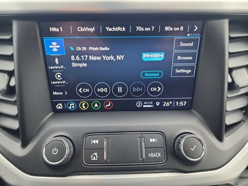 Certified 2022 GMC Acadia SLT w/ Elevation Edition image 18