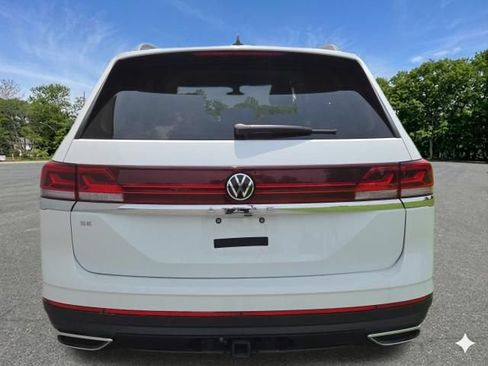 Used 2024 Volkswagen Atlas SE FWD image 7