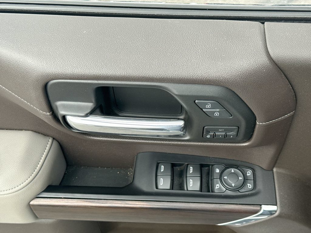 Used 2019 GMC Sierra 1500 SLT w/ SLT Premium Plus Package AWD/4WD image 12
