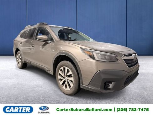 Used 2022 Subaru Outback Premium image 1