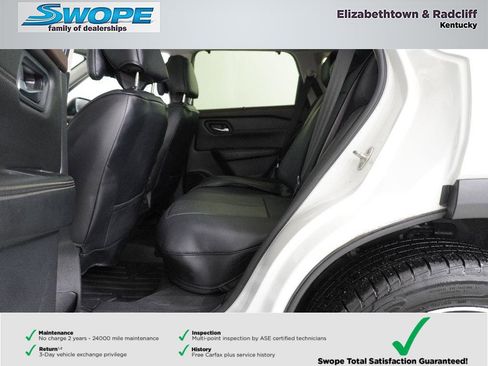 Used 2023 Nissan Rogue SL w/ SL Premium Package image 11