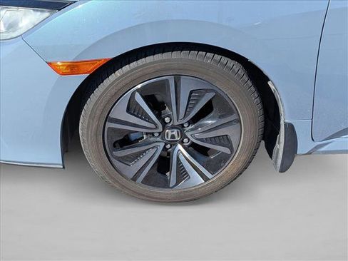 Used 2018 Honda Civic EX image 15