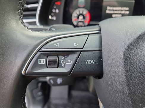 Certified 2022 Audi Q8 Premium image 22