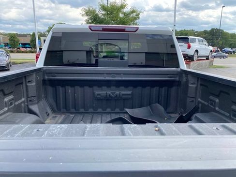 Used 2021 GMC Sierra 1500 Elevation w/ Preferred Package AWD/4WD image 5