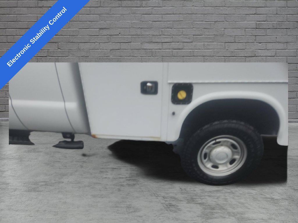Used 2016 Ford F350 XL AWD/4WD image 5