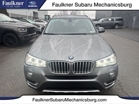 Used 2017 BMW X3 xDrive28i image 1