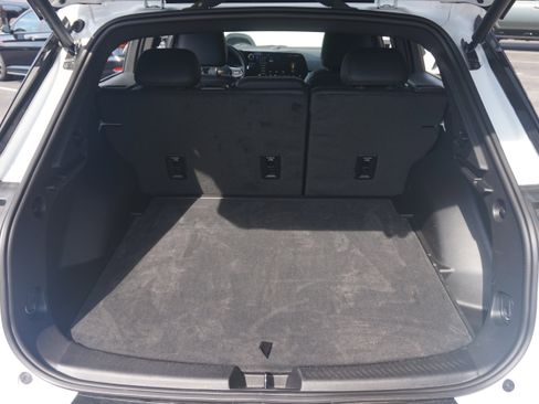 Used 2025 Chevrolet Equinox EV LT w/ Convenience Package image 18