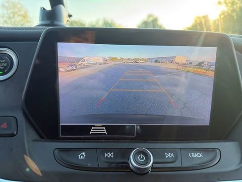 Used 2022 Chevrolet Blazer LT image 25