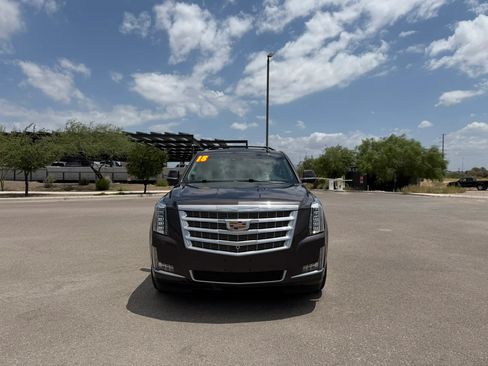 Used 2018 Cadillac Escalade Luxury w/ LPO, Radiant Package AWD/4WD image 3
